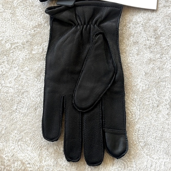 Brand New Calvin Klein Full Grain Goat Leather Tech Gloves Touchscreen Black - Picture 5 of 14